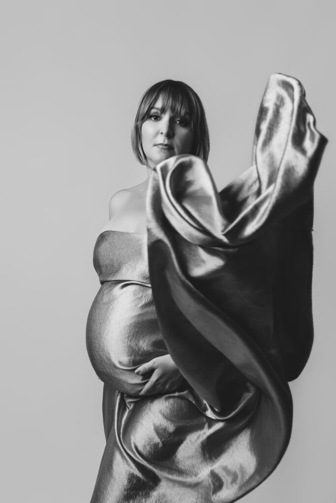 Maternity photo session in studio with Bay area maternity photographer, Anna Munandar.